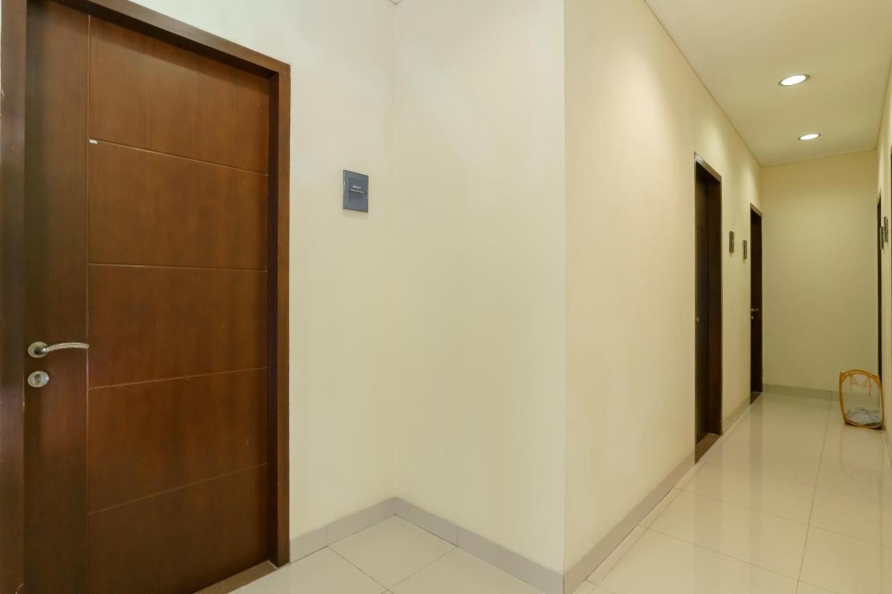 Dago Suites Syariah Cikarang Mitra Reddoorz Bekasi Ngoại thất bức ảnh